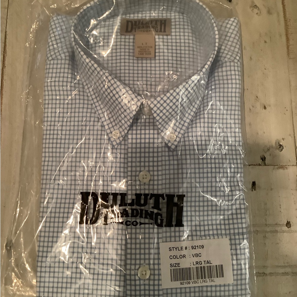 Duluth Trading Co Blue Checkered Men's Shirt